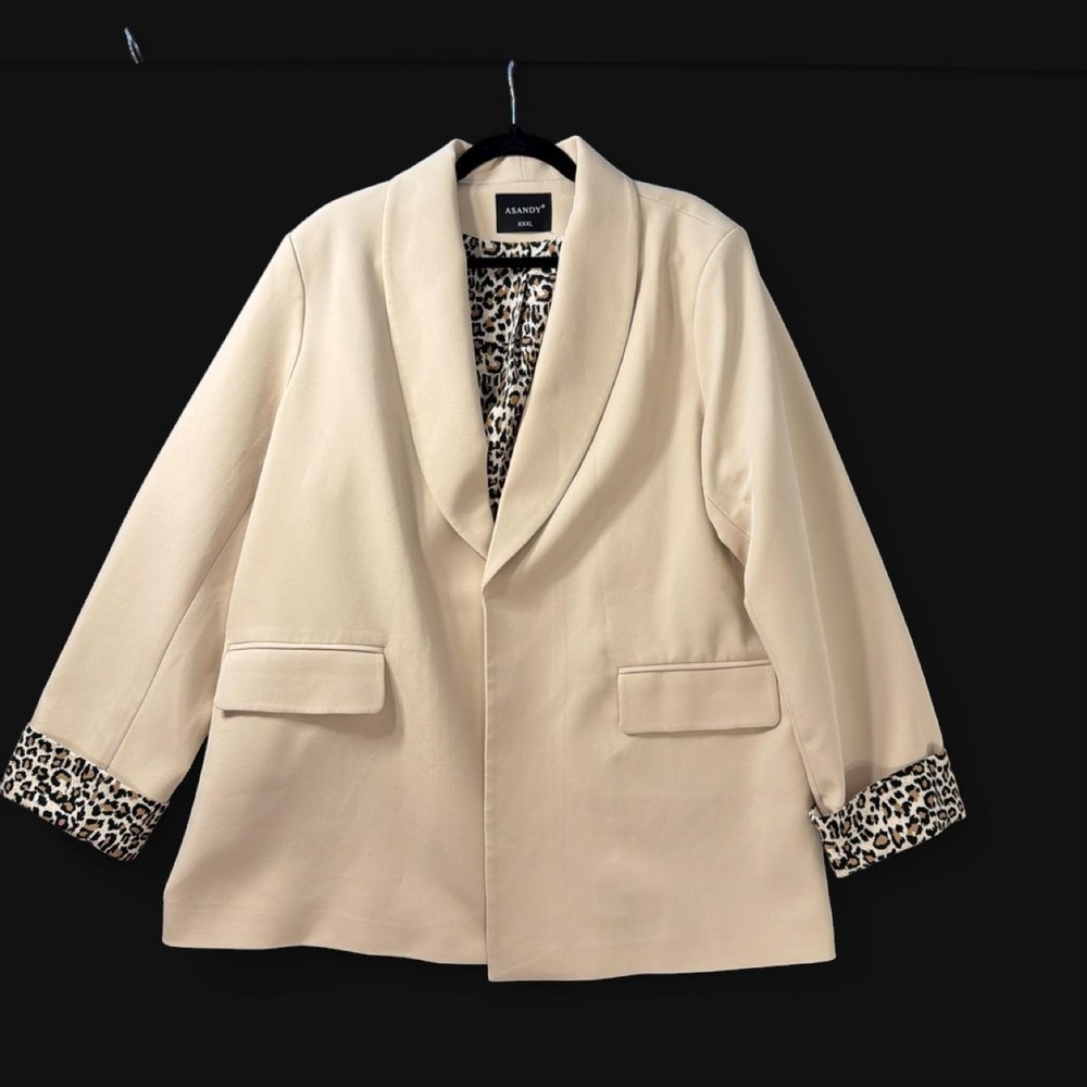 ASANDY Cream Leopard Cuff Blazer – Size XXXL - Picture 2 of 6